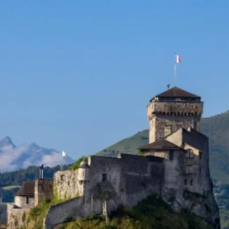 Evelyne شقة تارْب